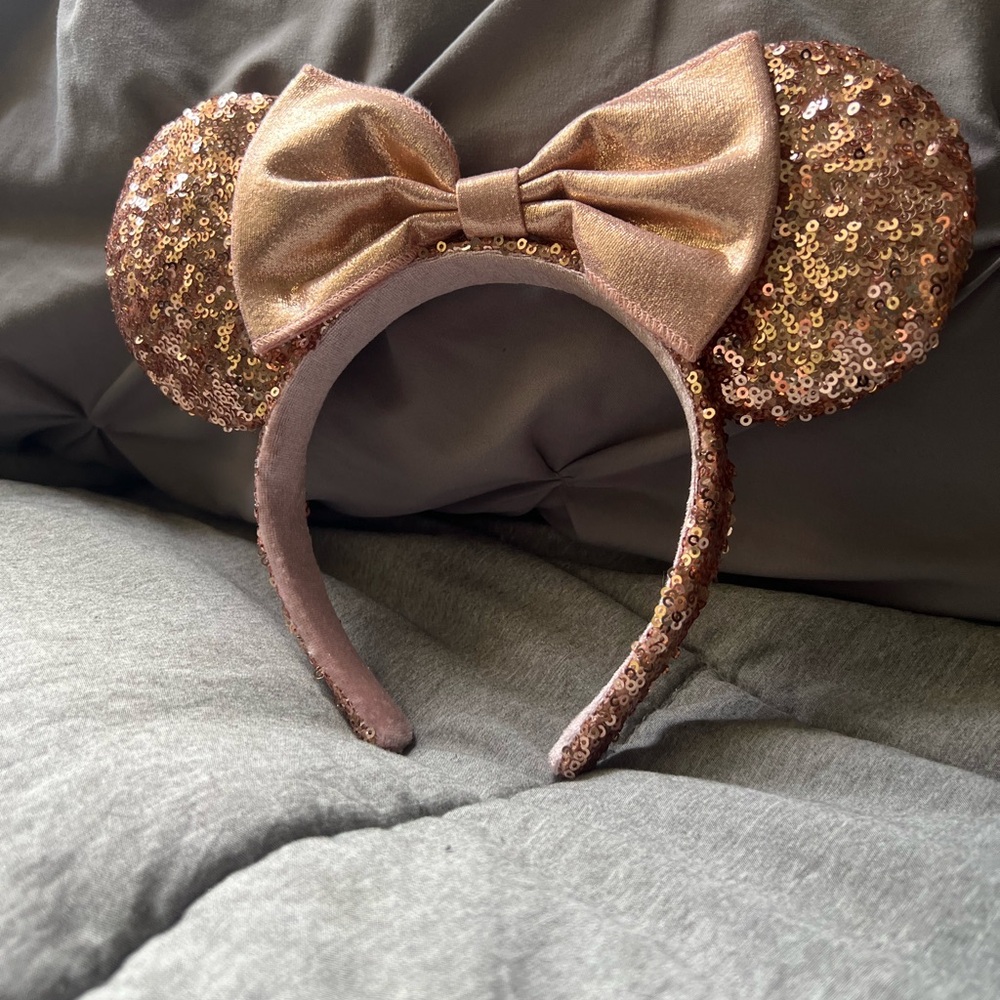 Disney Gold Sequin Minnie Mouse Ears Headband